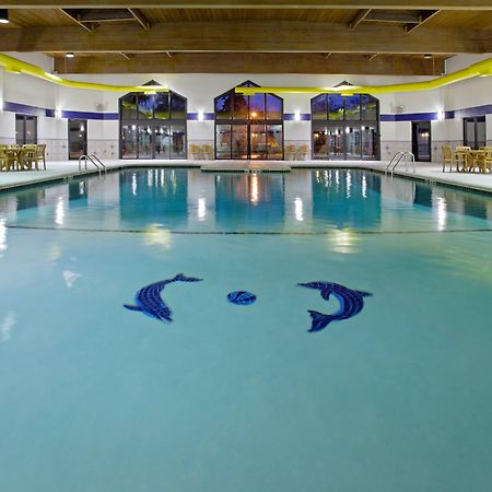 Wyndham Garden Southgate Hotel Exterior foto